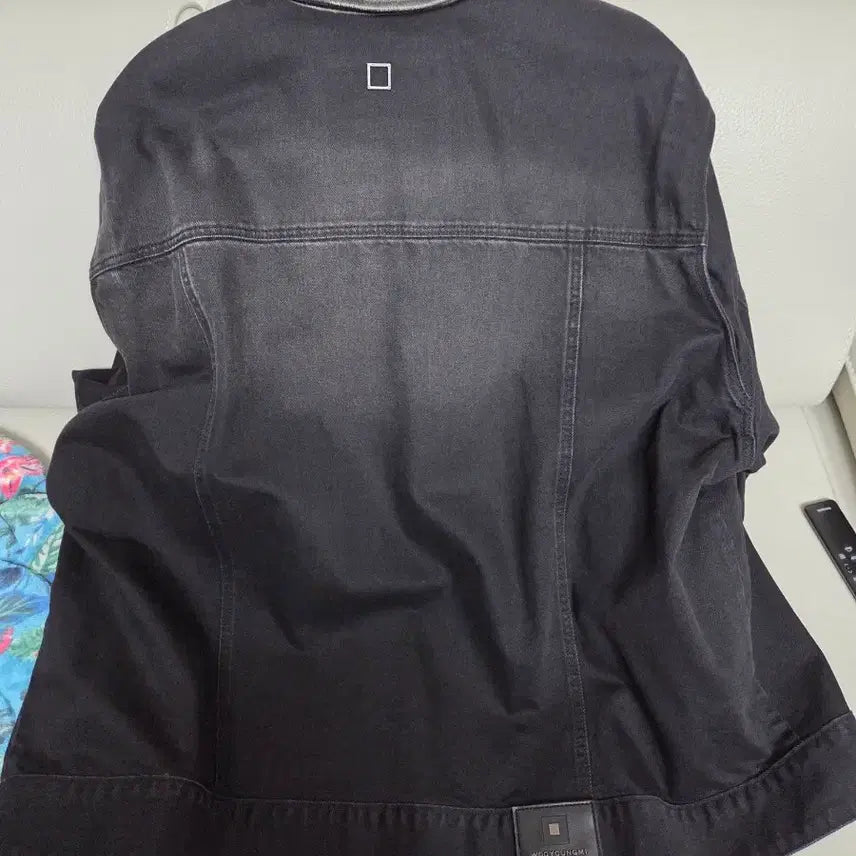 [BUNJANG] Wooyoungmi Oversized Black Denim Jacket / 24fw 우영미 블랙 오버사이즈 데님자켓 50
