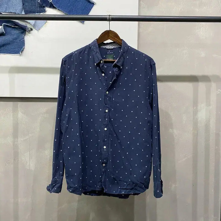 [BUNJANG] Henry Cotton Casual Embroidered Pattern Shirt / (105) 헨리코튼 캐주얼 자수 패턴 셔츠 남방