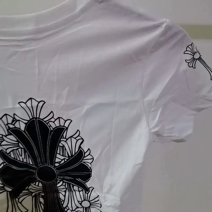 [SOLD OUT] [S사이즈]크롬하츠 여성 반팔티셔츠 화이트 44~55사이즈정도