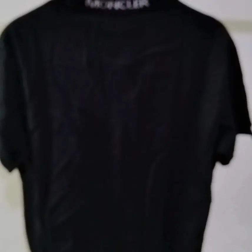 [BUNJANG] Moncler Men's Logo T-shirt / 국내배송[M사이즈]몽클레어 반팔티셔츠 와팬로고 남성 블랙 100사이즈정도