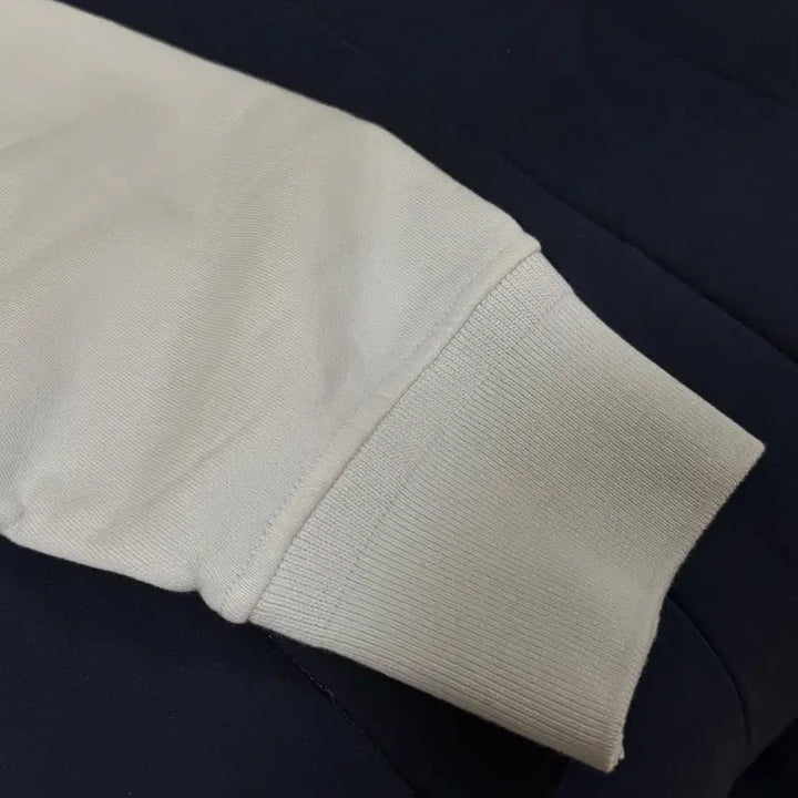 [BUNJANG] CP Company Light Blue Sweatshirt M / 씨피컴퍼니 맨투맨 라이트 블루 M 새상품