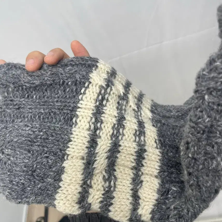 [BUNJANG] Thom Browne Aran Cable Knit Sweater [Size 4] / 톰브라운 아란케이블 사선완장 니트 [4]