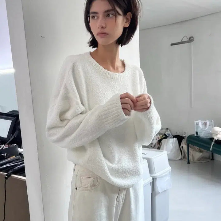 [BUNJANG] Headerment Downy Pullover Knit White / 헤더먼트 다우니 풀오버 니트 화이트