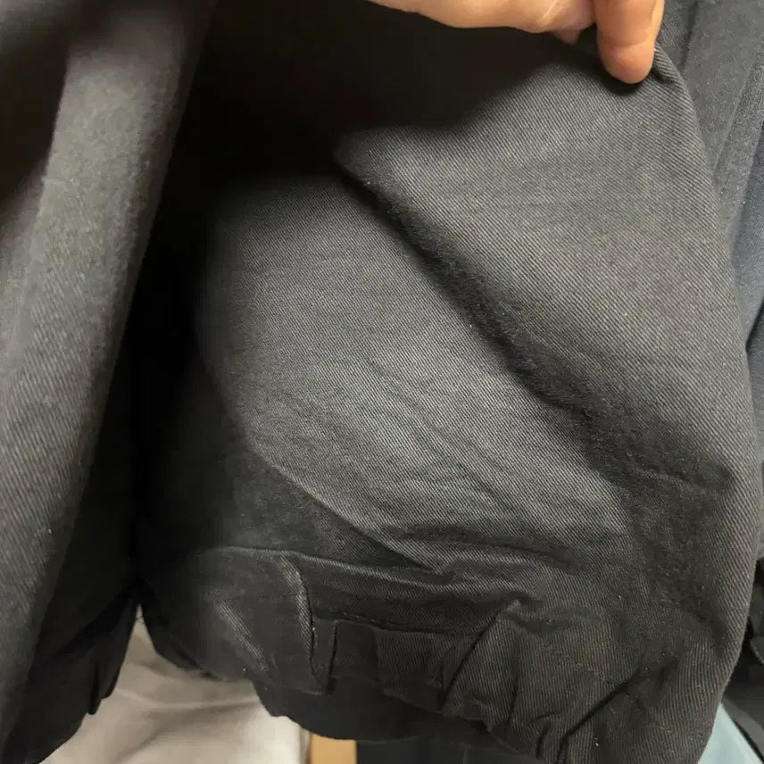 [BUNJANG] Tansan Magnesium Hand Bone Black Pants Size 2 / 탄산마그네슘 손뼈 블랙 팬츠 2사이즈 판매합니다