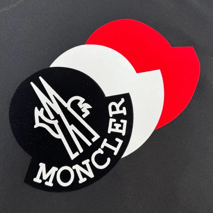 [BUNJANG] Moncler Men's Big Logo T-shirt (L) / 몽클레어 반팔티 티셔츠 남성 빅로고