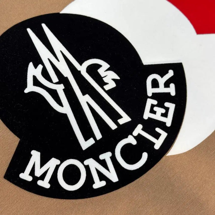 [BUNJANG] Moncler Men's Big Logo T-shirt (L) / 몽클레어 반팔티 티셔츠 남성 빅로고
