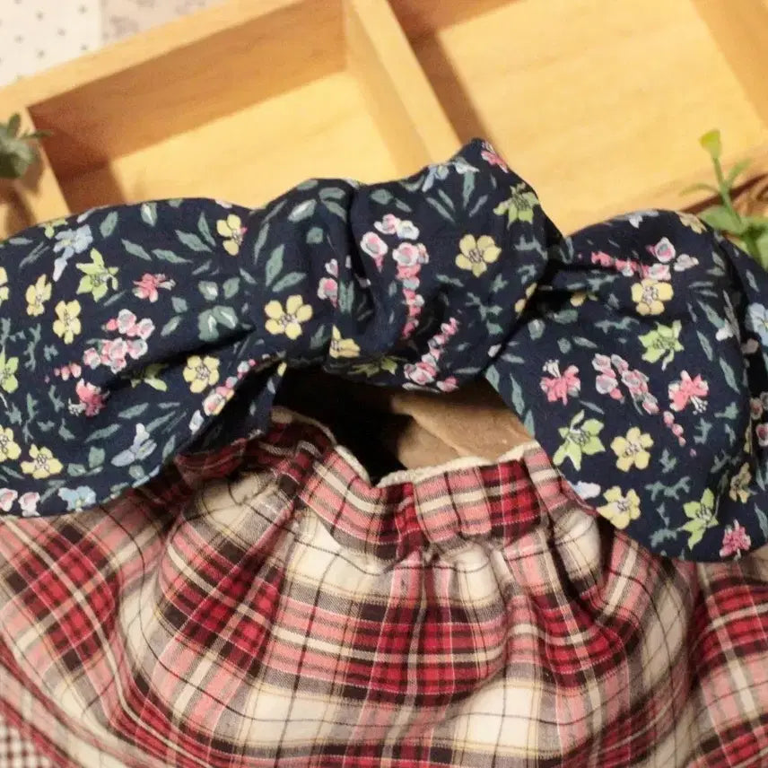 [BUNJANG] Handmade Ribbon Shirring Pouch / 핸드메이드 리본 밴딩 셔링 파우치