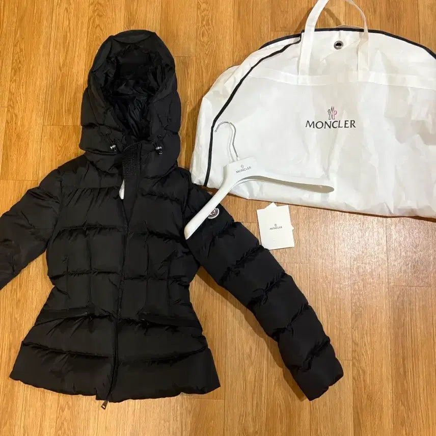 [BUNJANG] Moncler Avocette 0 Size Jacket / 몽클레어 아보체 0사이즈 새상품급