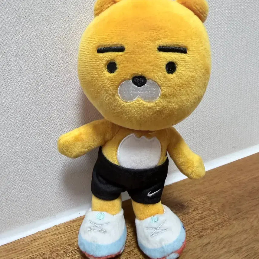 [BUNJANG] Kakao Friends Ryan Nike Collaboration Doll / 카카오프렌즈 라이언 나이키 콜라보 인형