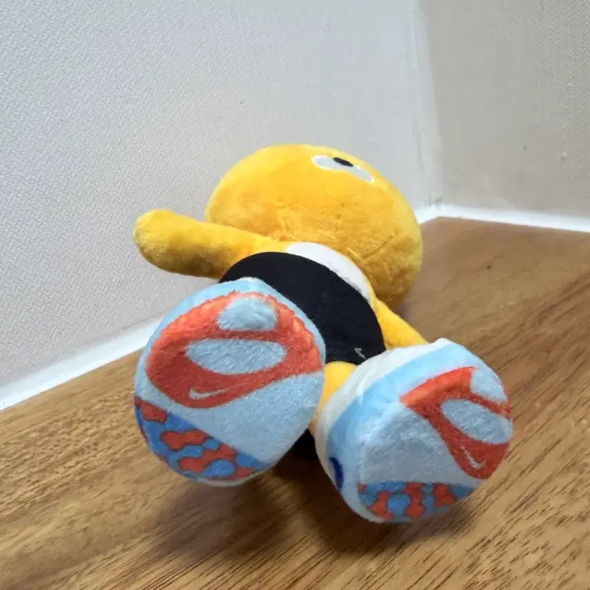 [BUNJANG] Kakao Friends Ryan Nike Collaboration Doll / 카카오프렌즈 라이언 나이키 콜라보 인형