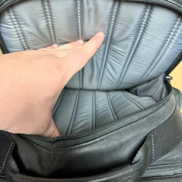 [BUNJANG] TUMI Leather Backpack - Black / TUMI 투미 가죽 백팩 블랙