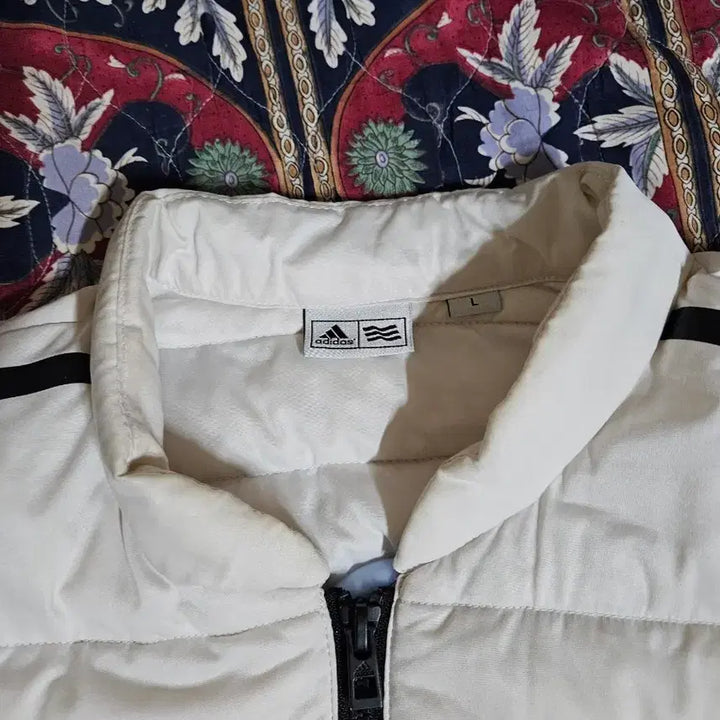 [SOLD OUT] 남녀공용 아디다스 구스다운 조끼