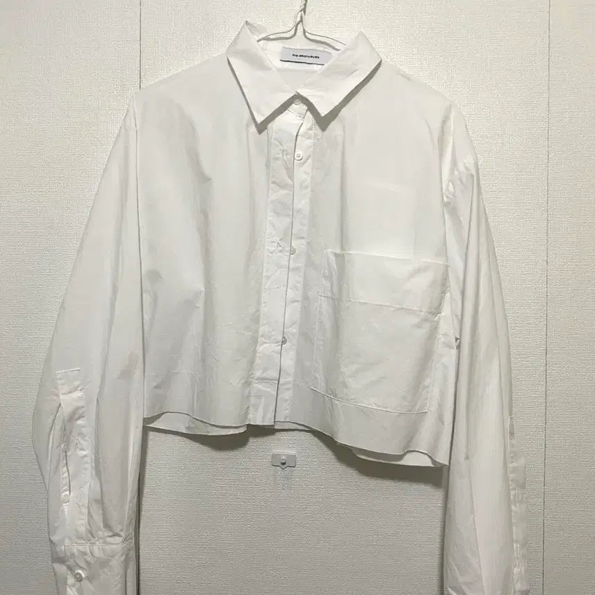 [BUNJANG] The Ebony Eyes Crop Blouse / 더에보니아이즈 크롭 블라우스 23SS