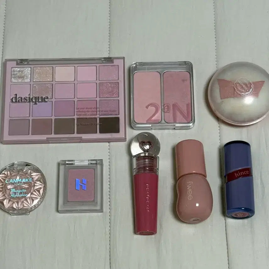 [BUNJANG] Assorted Makeup Lot / 색조/베이스 화장품 일괄