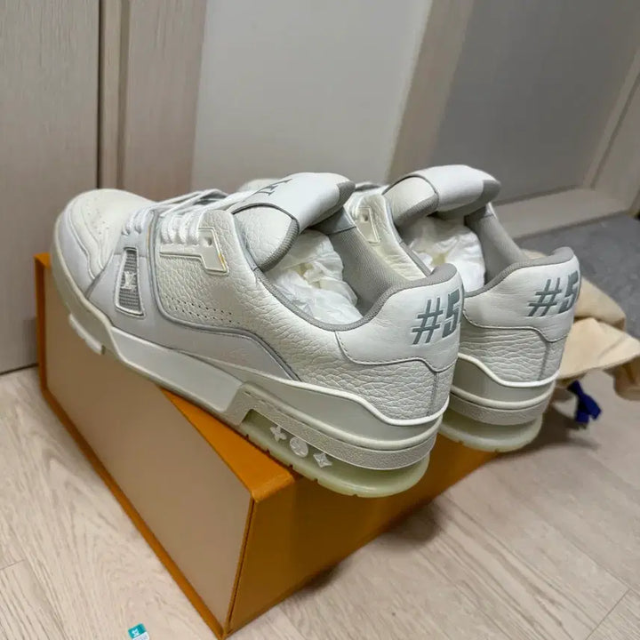[BUNJANG] Louis Vuitton Trainer Sneakers / 루이비통 트레이너 스니커즈 7.5 (265-270)