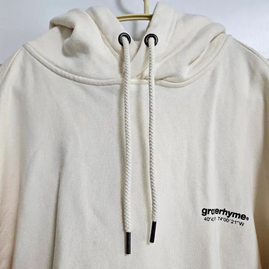 [BUNJANG] Grooverhyme Ivory Hoodie / 미착용 grooverhyme 아이보리색 후드티