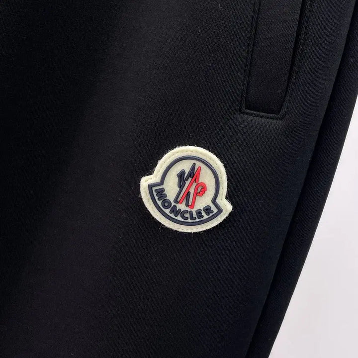 [BUNJANG] Moncler Jogger Pants Black / [XL]몽클레어 긴바지 면바지 와팬로고 조거 팬츠 블랙색상