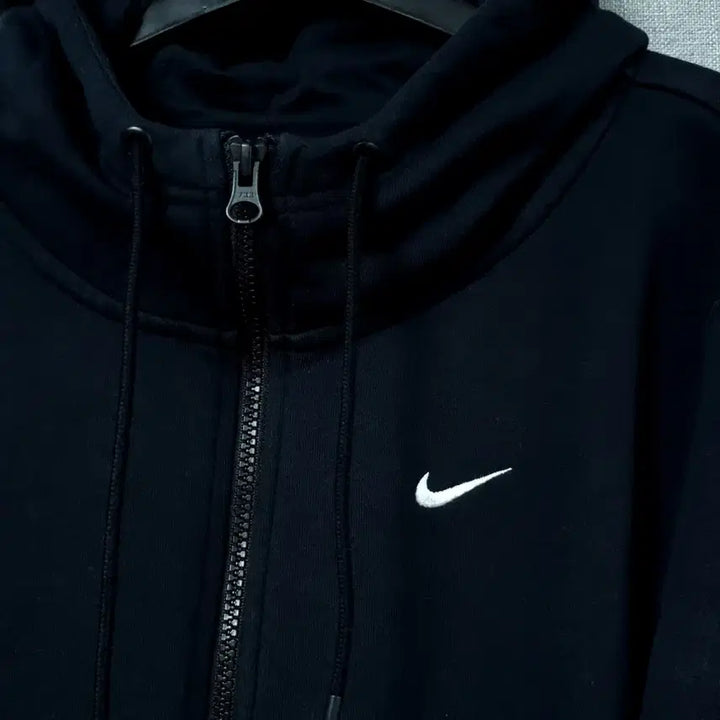 [BUNJANG] Nike Logo Tape Hooded Zip-up Jacket (S) / 나이키 로고테잎 후드집업 큰S