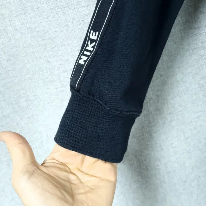 [BUNJANG] Nike Logo Tape Hooded Zip-up Jacket (S) / 나이키 로고테잎 후드집업 큰S