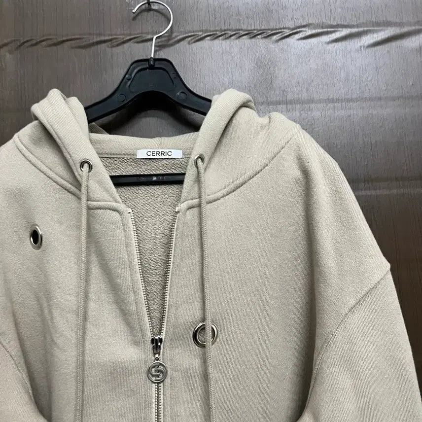 [BUNJANG] Seric Hooded Zip-up / 세릭 후드집업