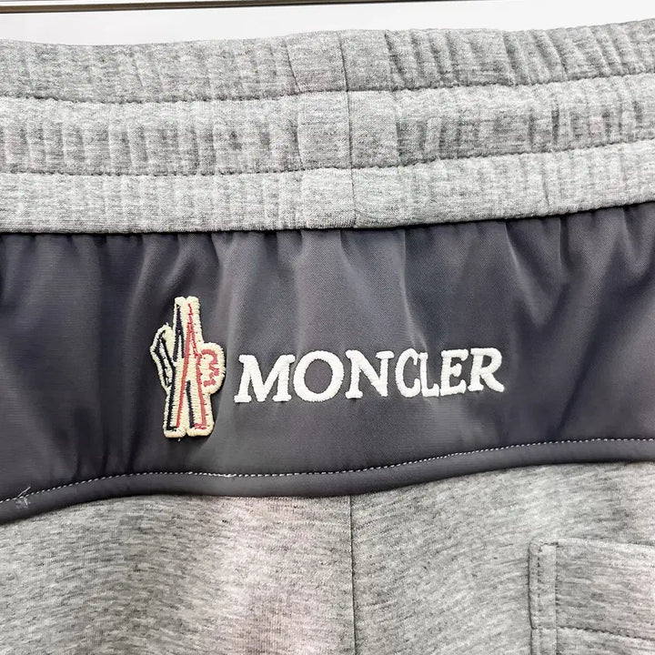[BUNJANG] Moncler Jogger Pants / [XL]몽클레어 긴바지 면바지 와팬로고 조거 팬츠