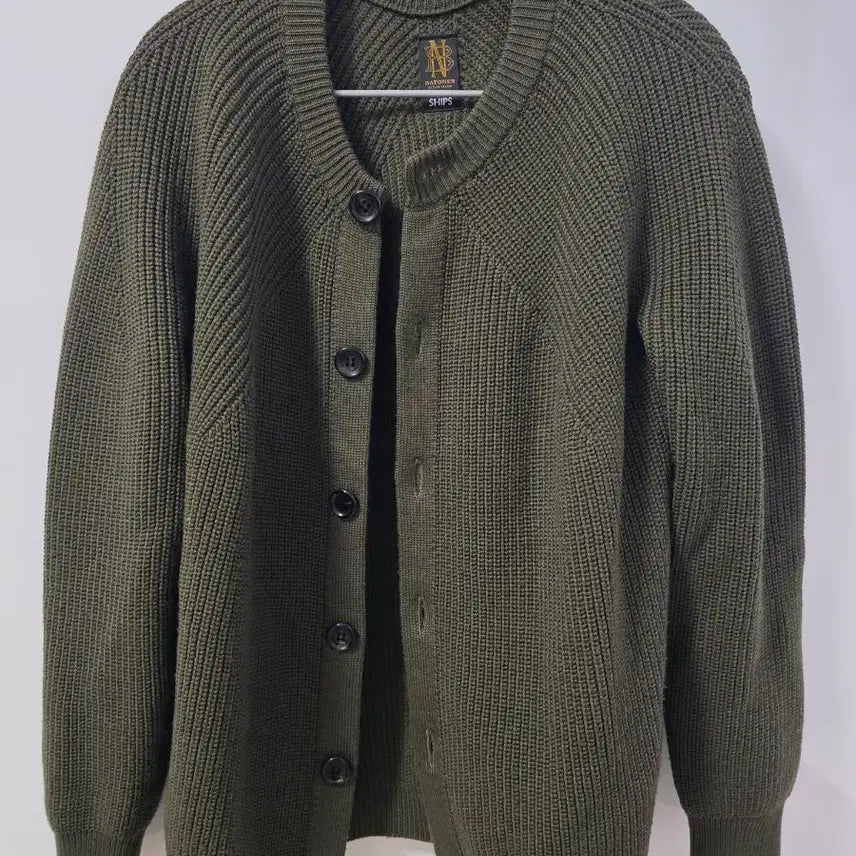 [BUNJANG] Vatoner Olive Cardigan / 바토너 올리브 가디건 2사이즈