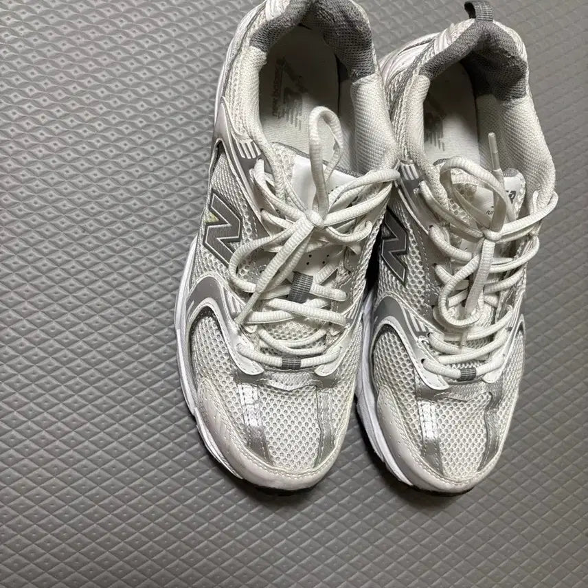 [BUNJANG] 뉴발란스 530 / 뉴발란스 530