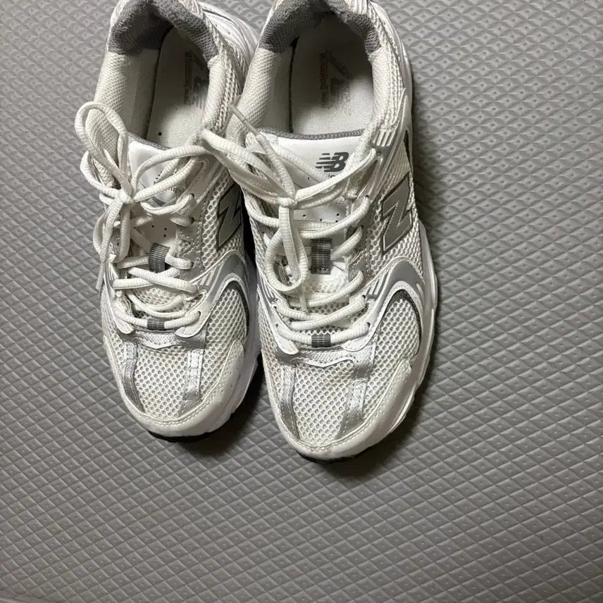 [BUNJANG] 뉴발란스 530 / 뉴발란스 530