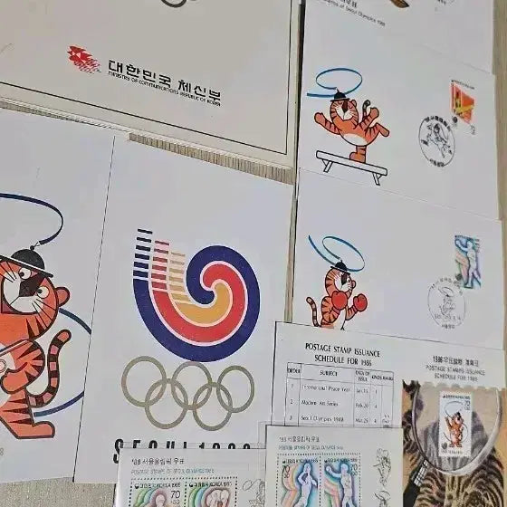[BUNJANG] 1988 Seoul Olympic Stamp Album Bundle Set / 88 서울 올림픽 우표 앨범 및 기념 우표,초일엽서, 시트  일괄