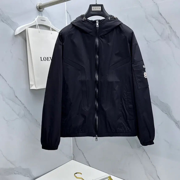 [BUNJANG] Moncler Hooded Windbreaker Jacket / [100~105사이즈]몽클레어 후드 집업 바람막이 그레이 블랙  자켓