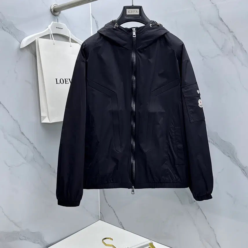 [BUNJANG] Moncler Hooded Windbreaker Jacket / [100~105사이즈]몽클레어 후드 집업 바람막이 그레이 블랙  자켓