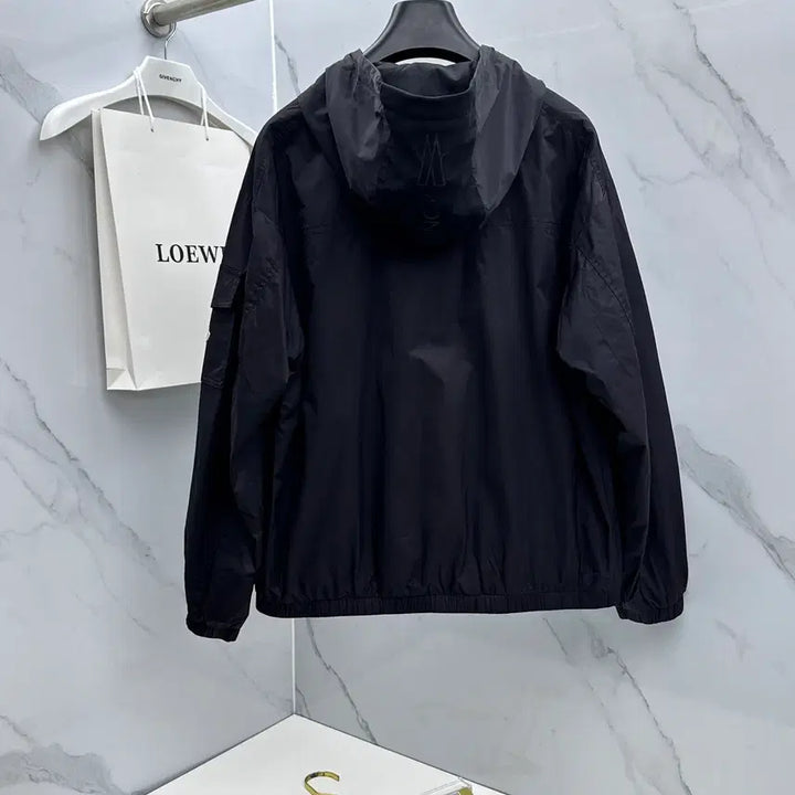 [BUNJANG] Moncler Hooded Windbreaker Jacket / [100~105사이즈]몽클레어 후드 집업 바람막이 그레이 블랙  자켓