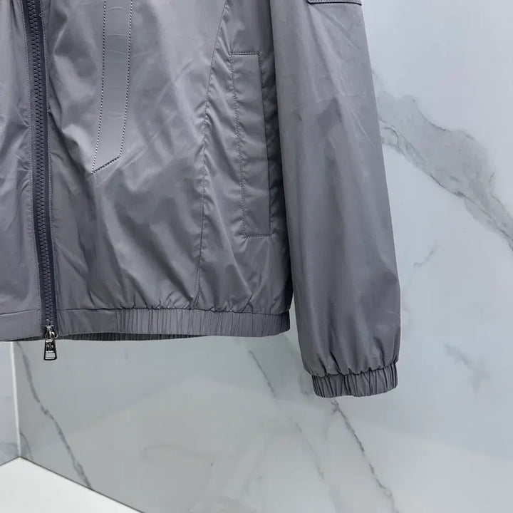[BUNJANG] Moncler Hooded Windbreaker Jacket / [100~105사이즈]몽클레어 후드 집업 바람막이 그레이 블랙  자켓