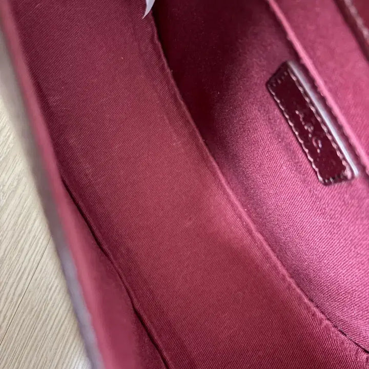 [BUNJANG] A.P.C. Geneva Burgundy Crossbody Bag / 아페쎄 제네바백 버건디 크로스백