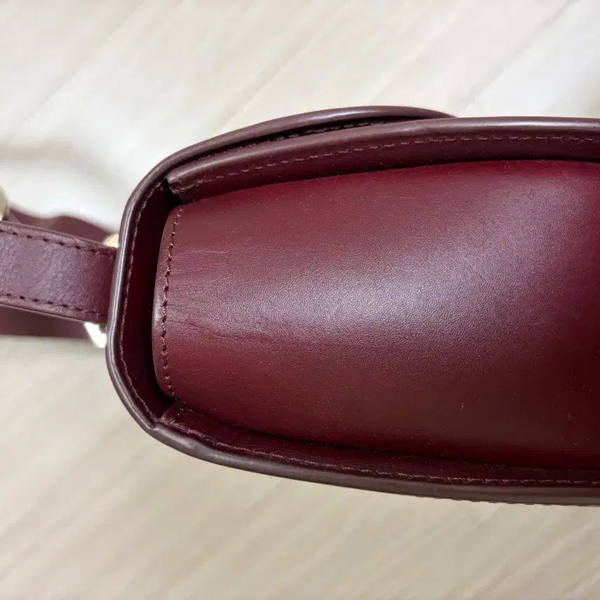 [BUNJANG] A.P.C. Geneva Burgundy Crossbody Bag / 아페쎄 제네바백 버건디 크로스백