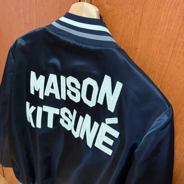 [BUNJANG] Maison Kitsune Varsity Jacket / Masion Kitsune 메종키츠네 바시티 자켓