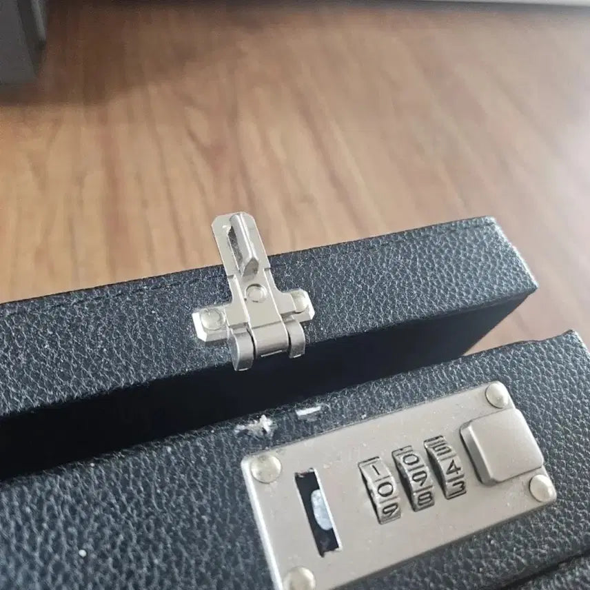 [BUNJANG] 007 Briefcase / 자바라 서류가방 007 가방(설명서 포함)