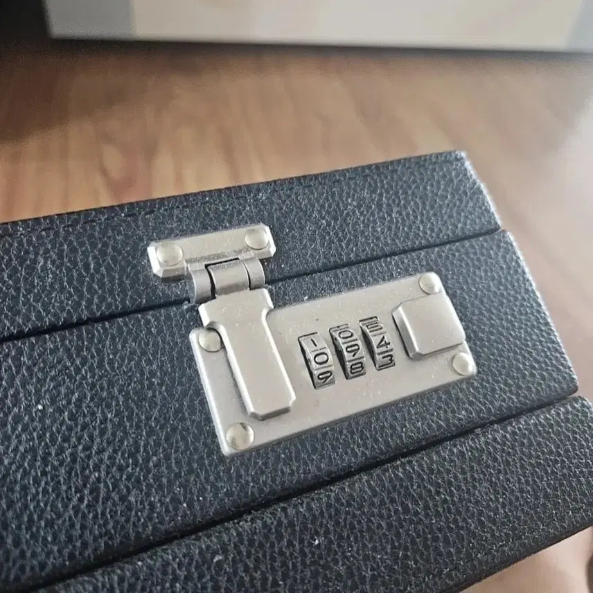 [BUNJANG] 007 Briefcase / 자바라 서류가방 007 가방(설명서 포함)