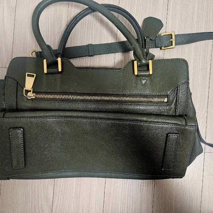 [BUNJANG] Anne Klein Khaki Leather Shoulder Bag / Anne Klein 카키색 가죽 숄더백