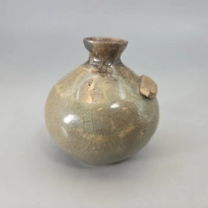 [BUNJANG] Goryeo Celadon Porcelain Pheasant Motif Water Bottle / 진품 고려청자 면백상감 봉황문 유병