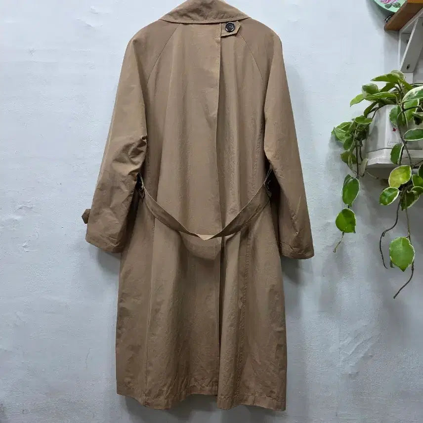 [BUNJANG] Daniel Beige Trench Coat (Size 66) / Daniel 뒷면이예쁜/여성 트렌치 코트 베이지 66