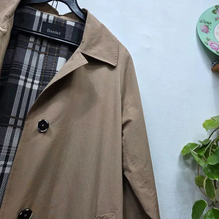 [BUNJANG] Daniel Beige Trench Coat (Size 66) / Daniel 뒷면이예쁜/여성 트렌치 코트 베이지 66