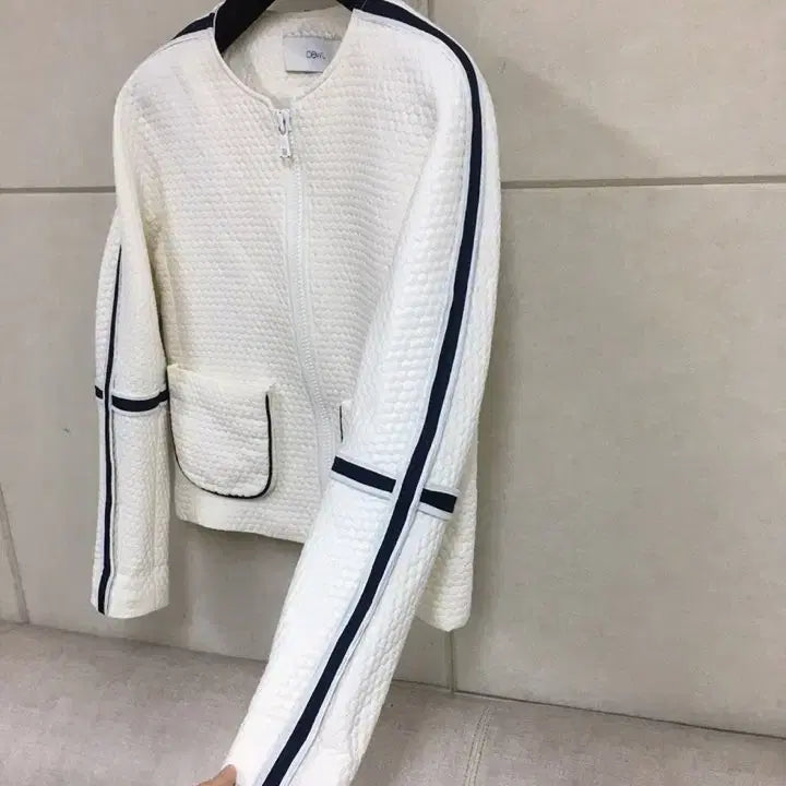 [BUNJANG] DEWL White Quilted Zip-Up Jacket / DEWL듀엘  화이트 퀼팅 집업자켓