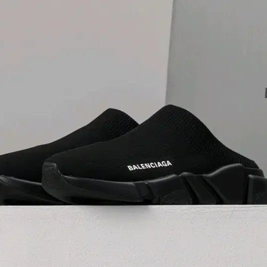 [BUNJANG] Balenciaga Speed Mule Slippers 240 / 발렌**가 스피드 뮬 슬리퍼 240