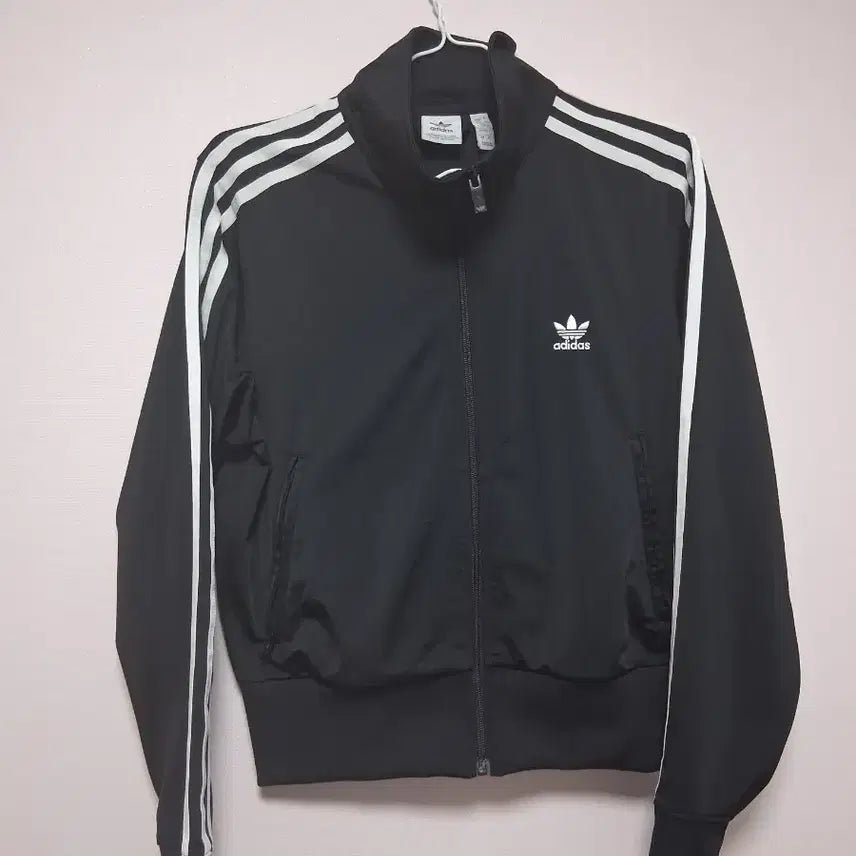 [BUNJANG] Adidas Three Stripes Track Top Black Women's / 아디다스 삼선 트랙탑 블랙 여성