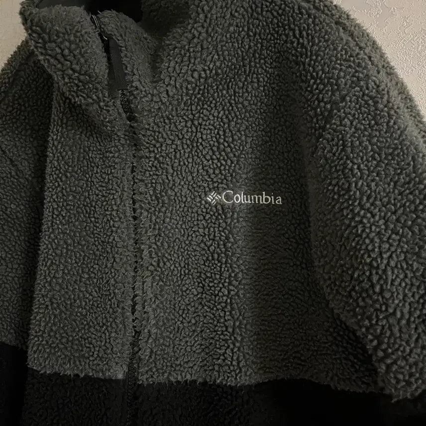 [BUNJANG] Columbia Reversible Fleece Padded Jacket L Size / 정가20만원 컬럼비아 리버시블 뽀글이 후리스 패딩 자켓 L사이즈