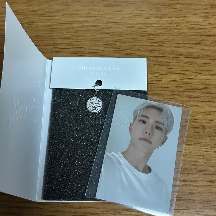 [BUNJANG] SEVENTEEN 6th Anniversary Hoshi Charm Necklace / <가격 내림>세븐틴 6주년 목걸이 호시 참