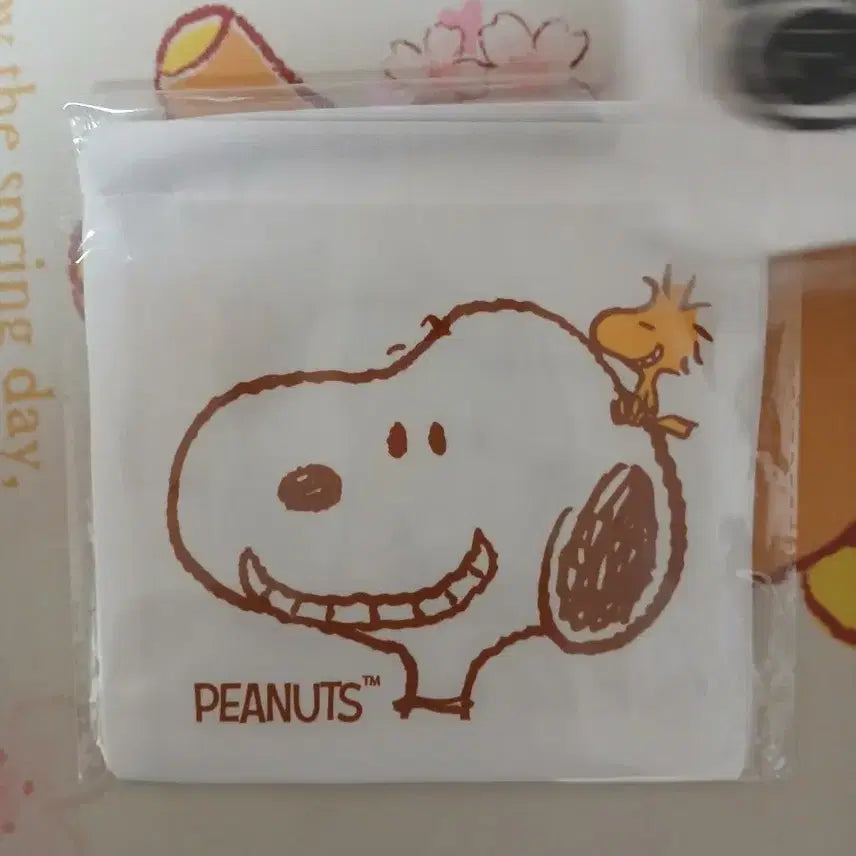 [BUNJANG] Snoopy Smile Drawstring Pouch / (정품)스누피 조이개 스트링 파우치 스마일