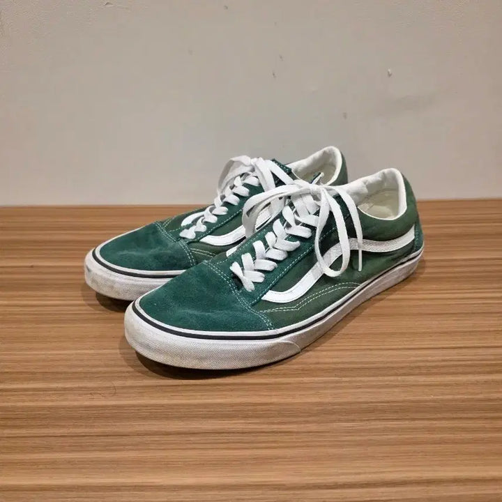 [BUNJANG] Vans Old Skool Green Sneakers / 반스 올드스쿨 (짙은 그린 컬러)