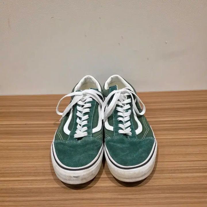 [BUNJANG] Vans Old Skool Green Sneakers / 반스 올드스쿨 (짙은 그린 컬러)